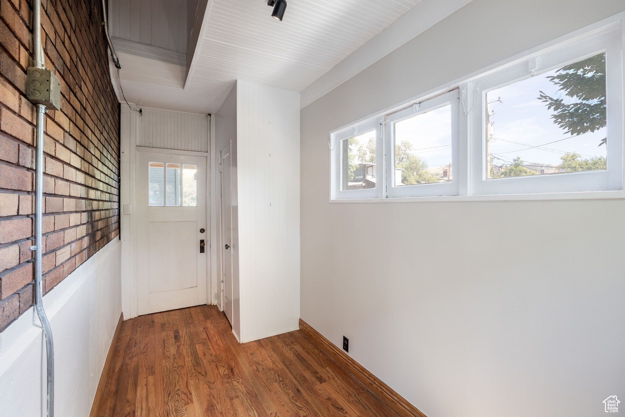 AVENUES - Residential