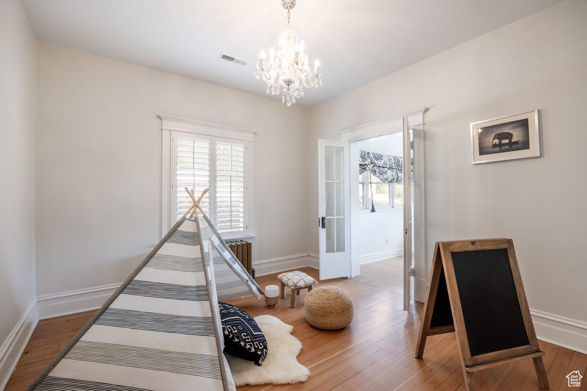 AVENUES - Residential