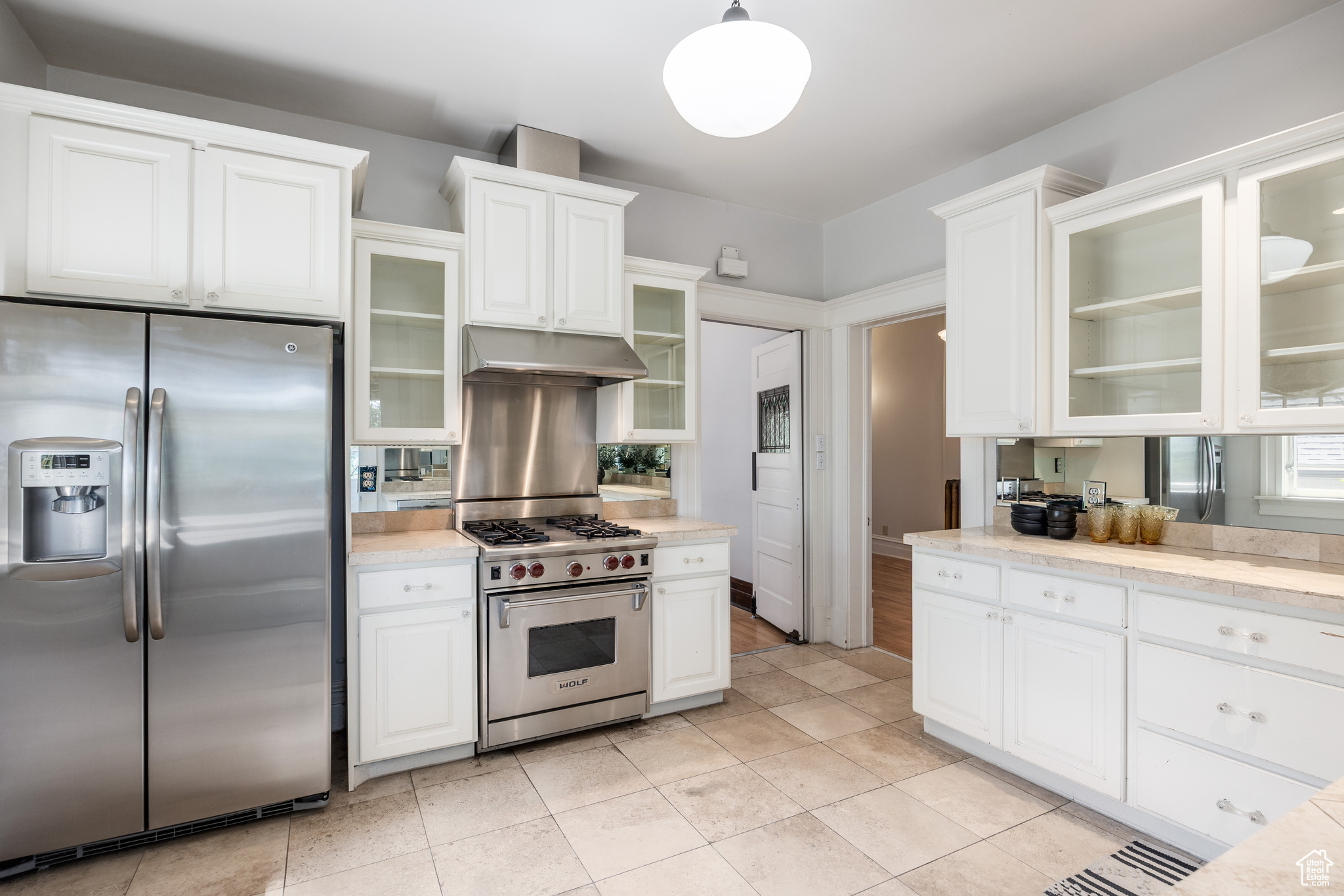 AVENUES - Residential