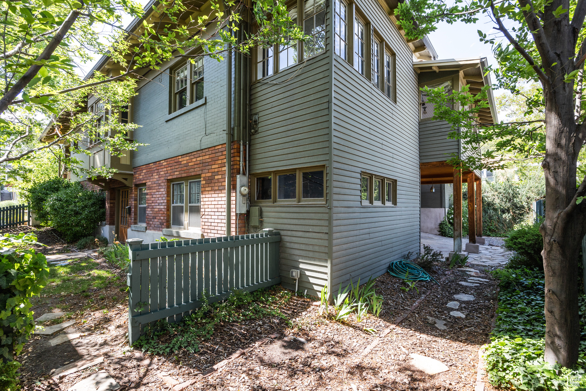 AVENUES - Residential