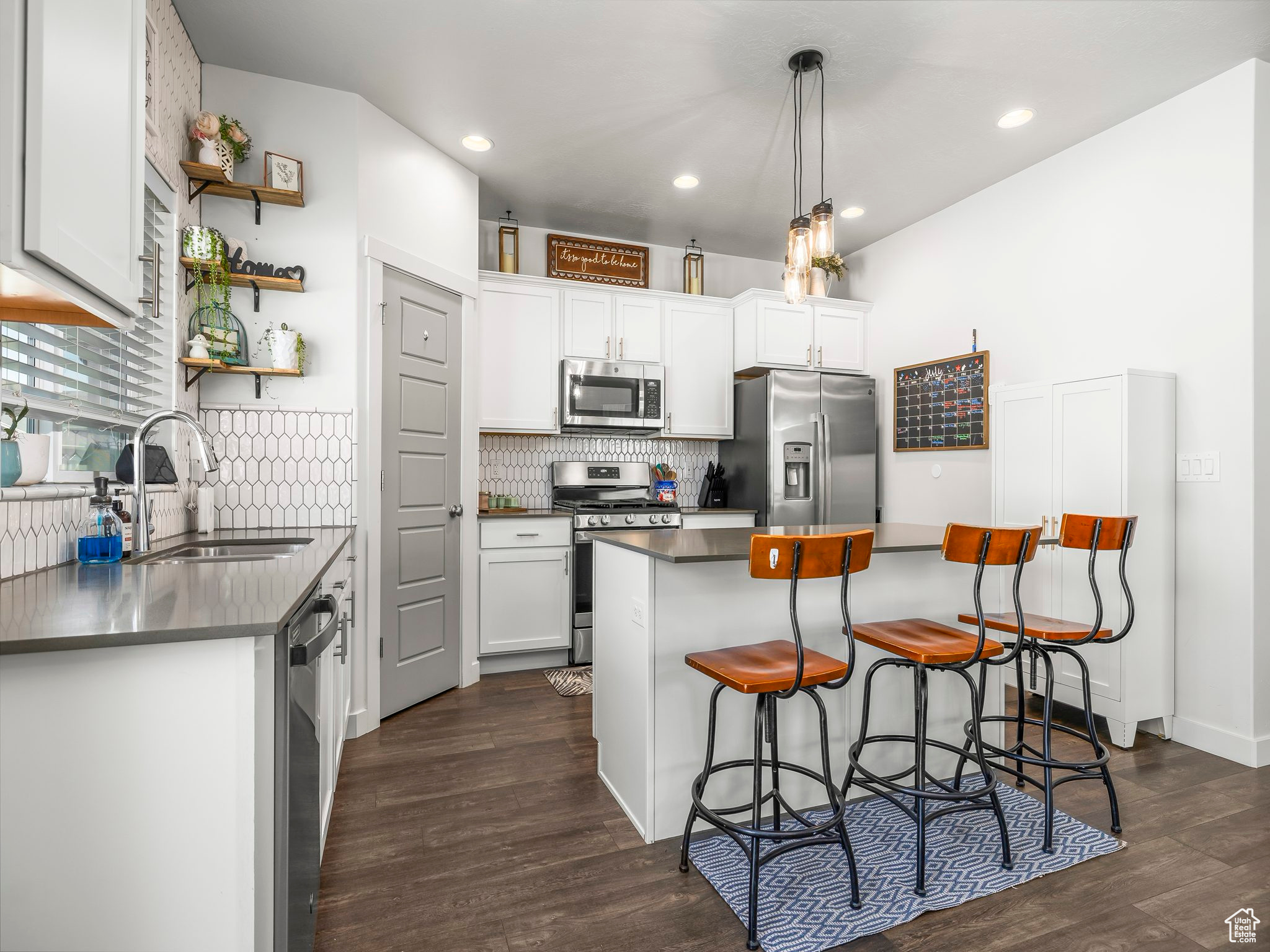 OVERLAND - Residential