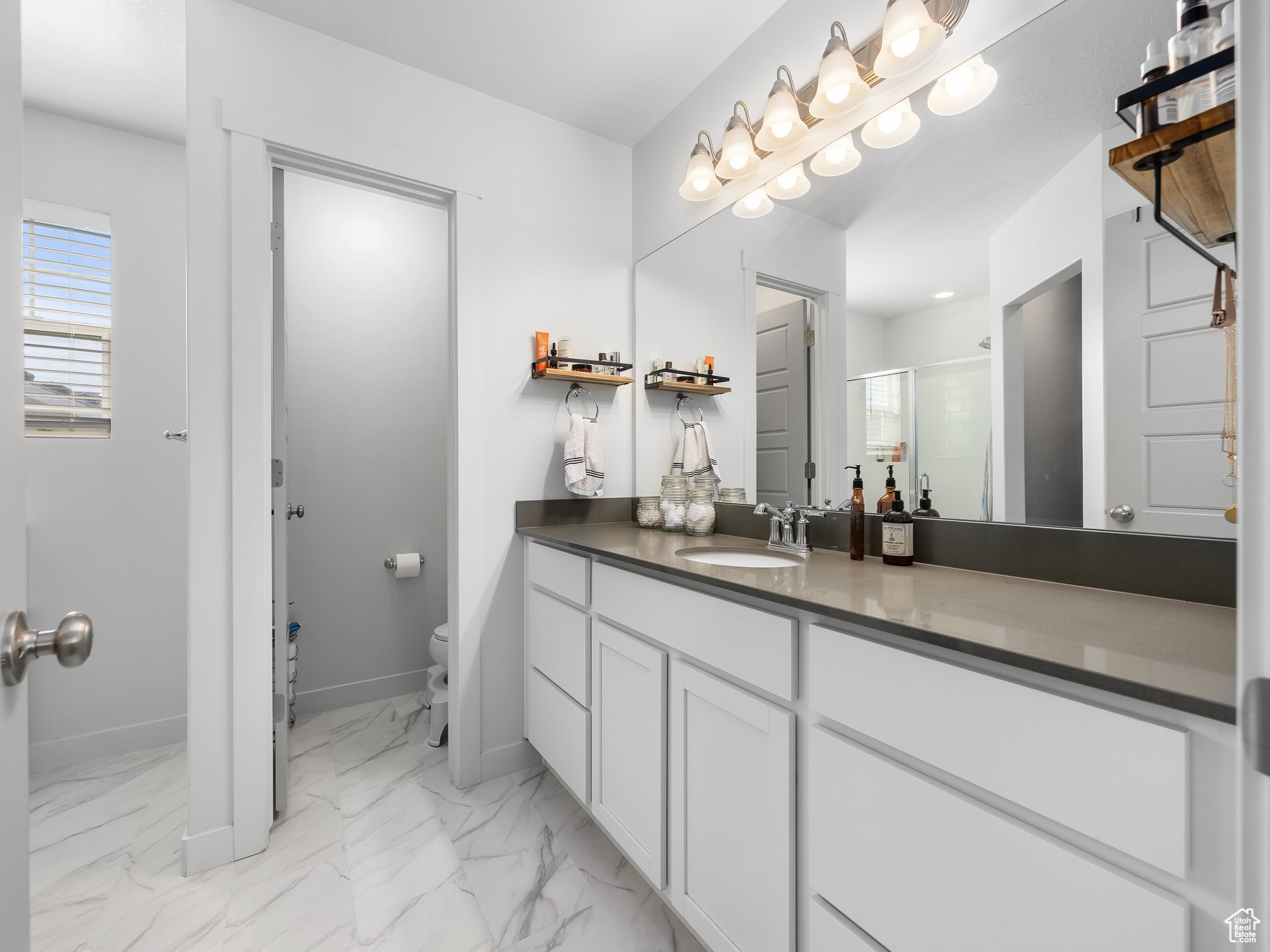 OVERLAND - Residential