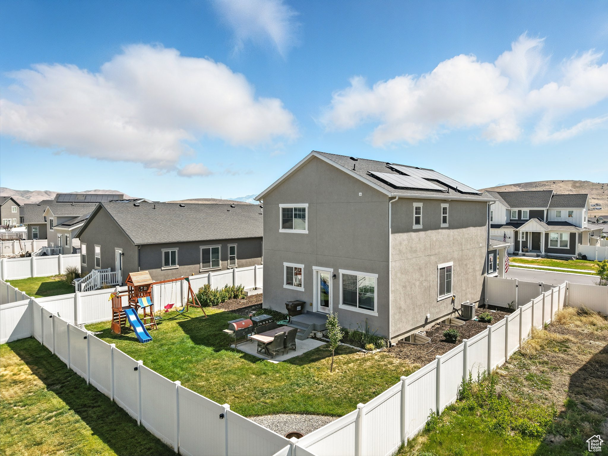 OVERLAND - Residential