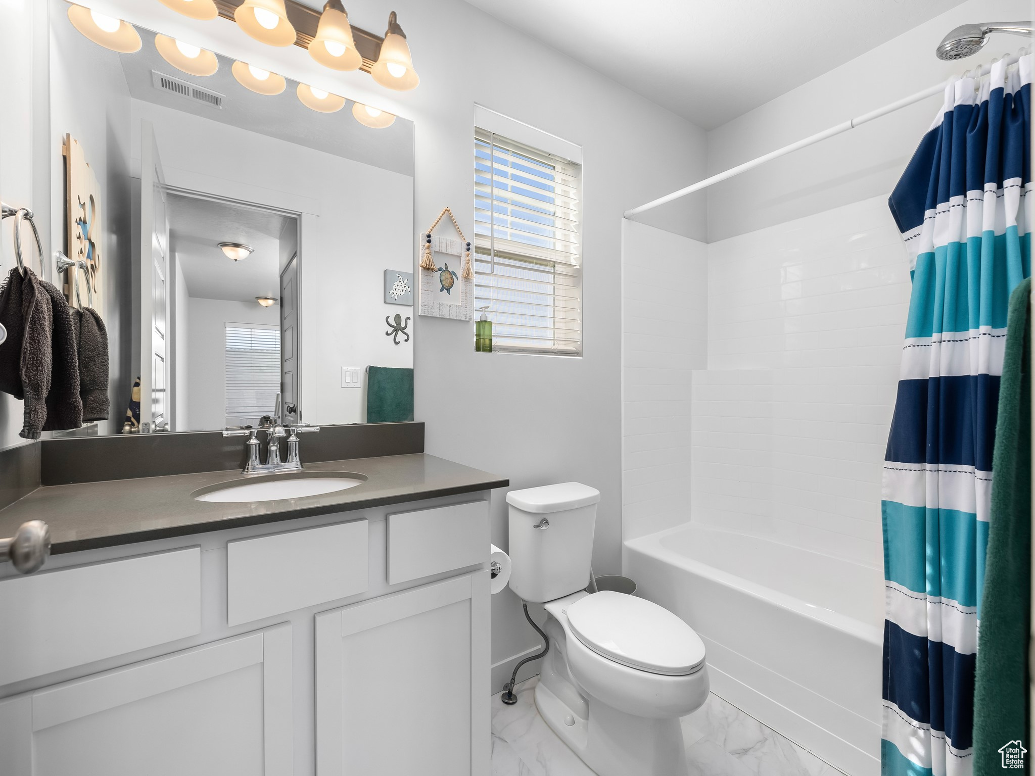 OVERLAND - Residential