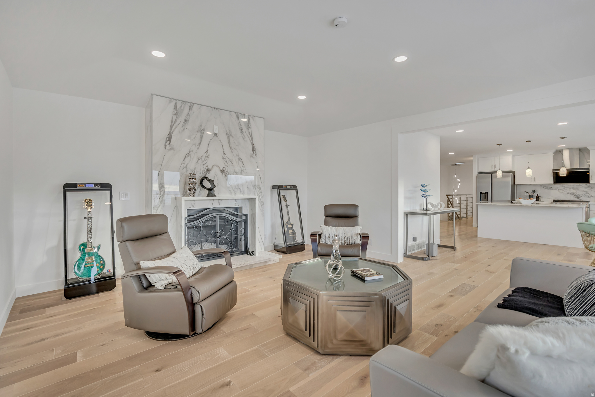 MAPLE COVE - Residential