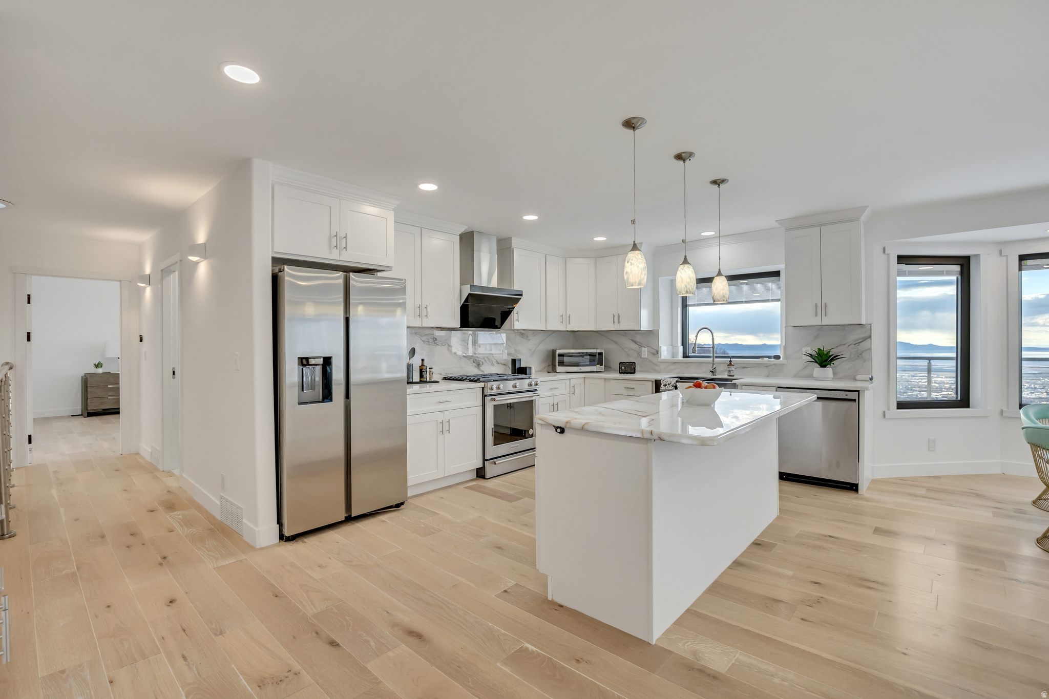 MAPLE COVE - Residential