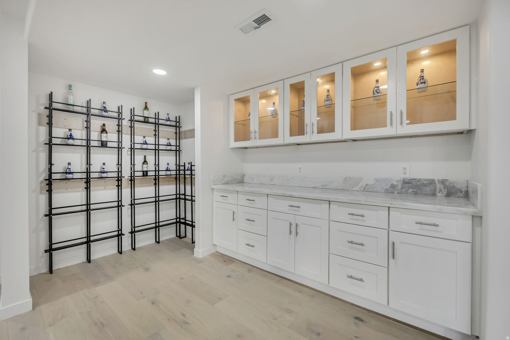 MAPLE COVE - Residential