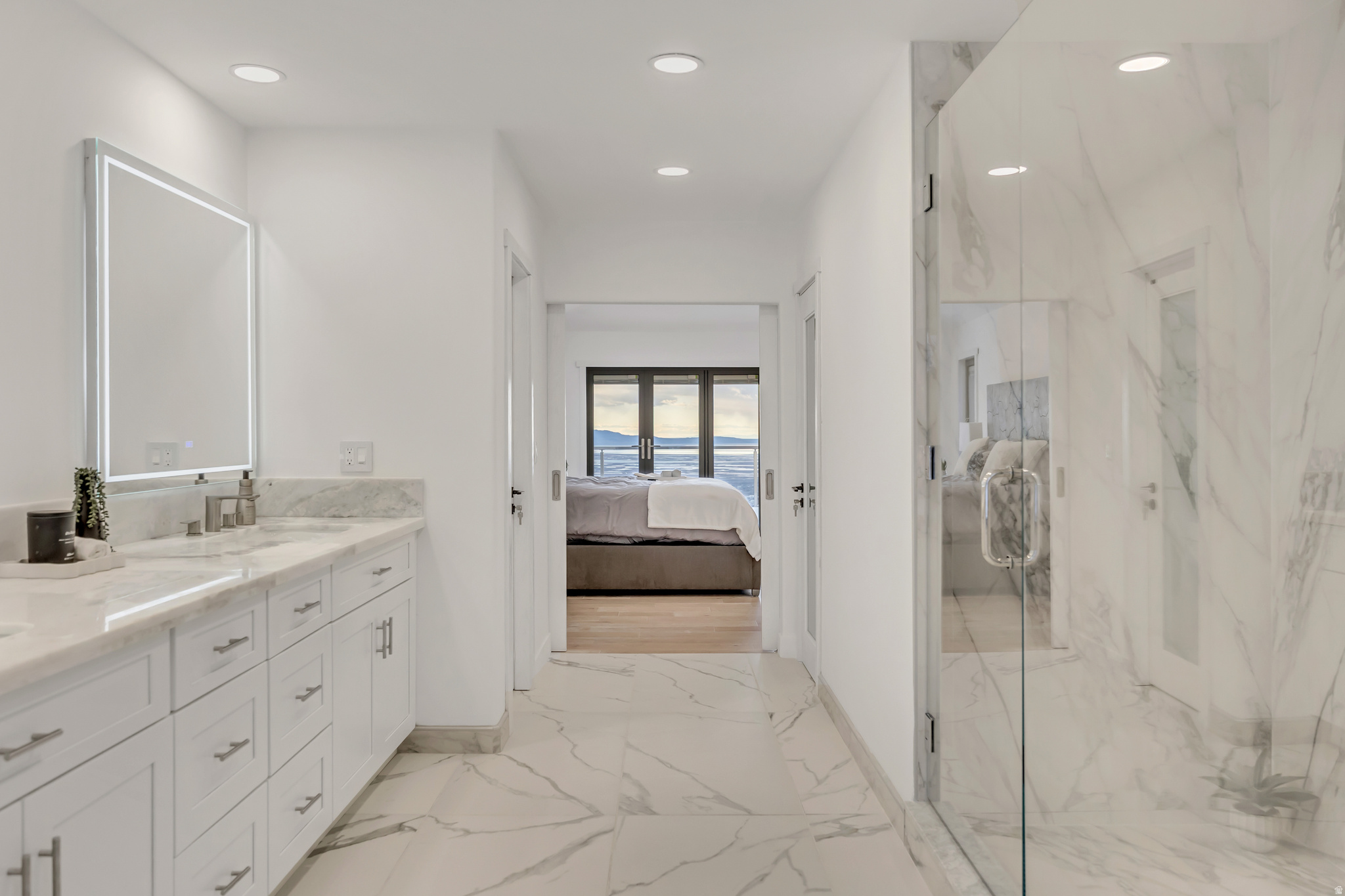 MAPLE COVE - Residential