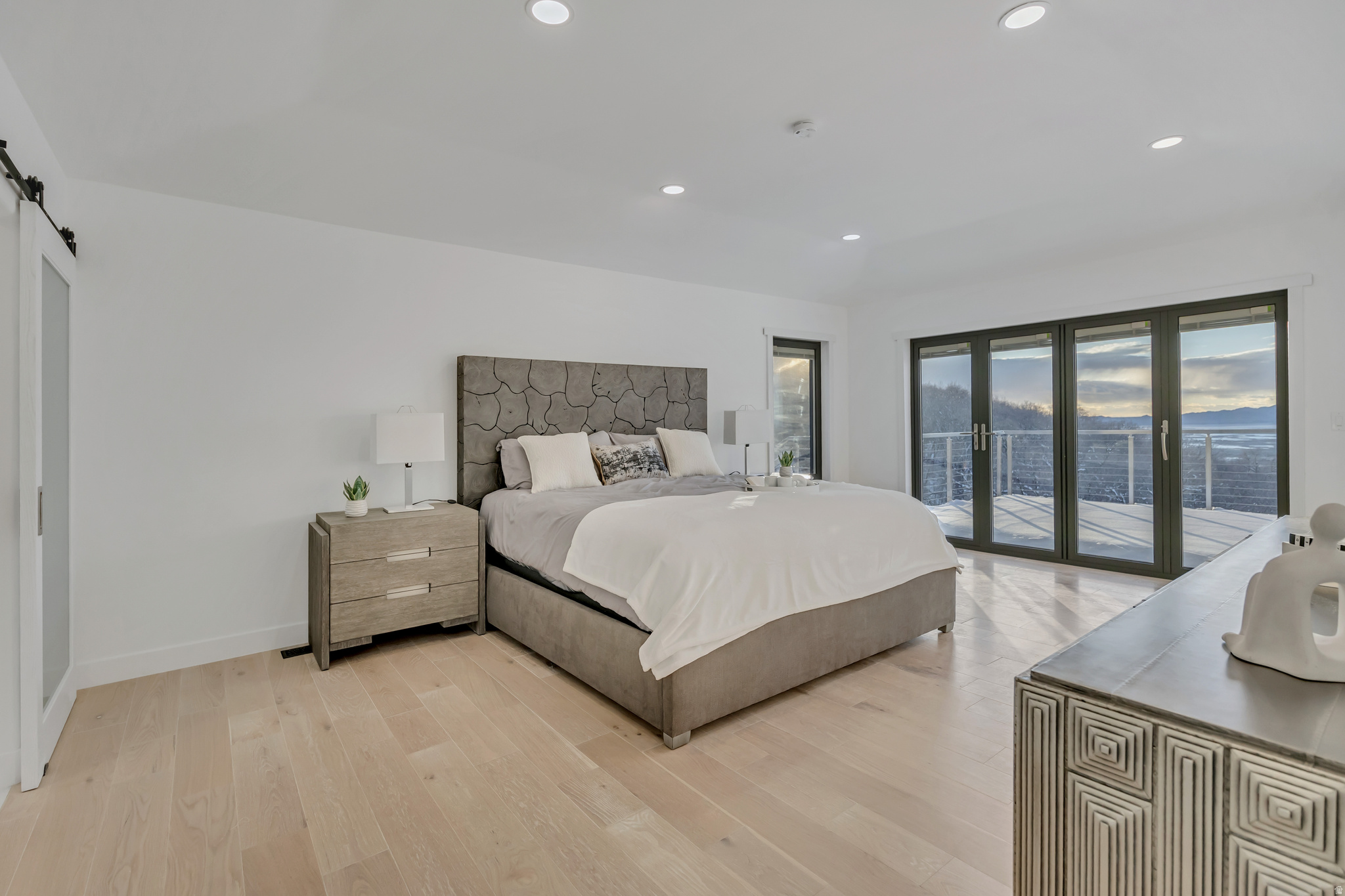 MAPLE COVE - Residential