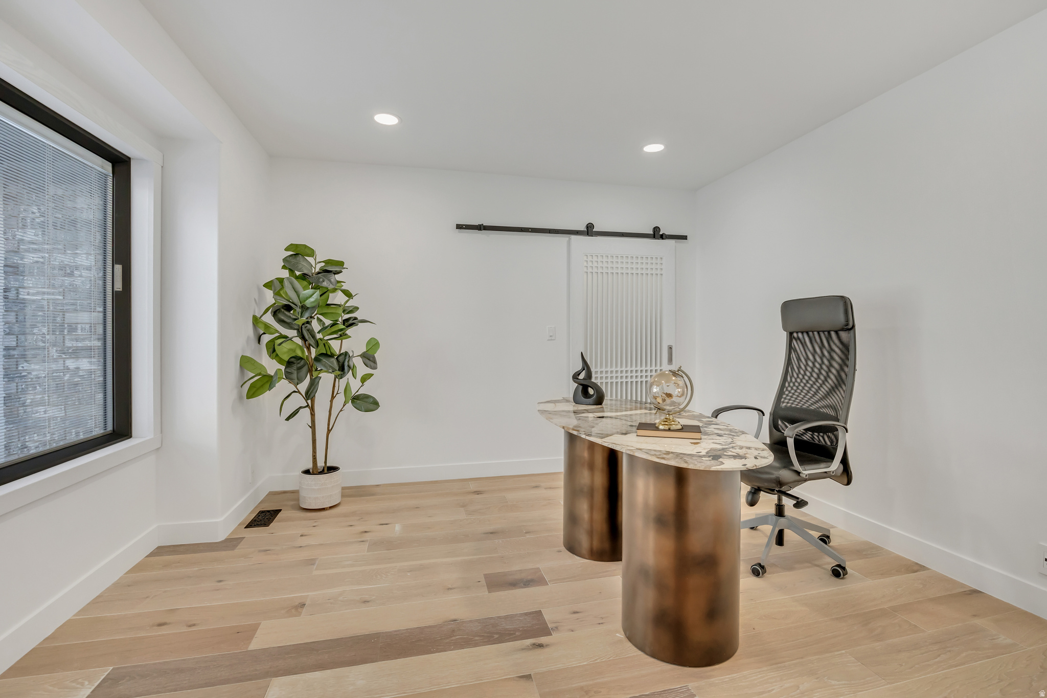 MAPLE COVE - Residential