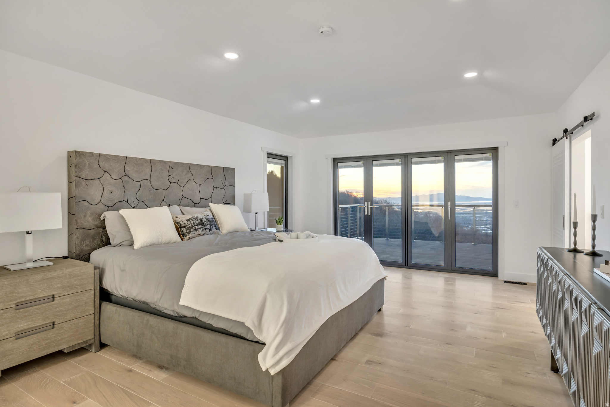 MAPLE COVE - Residential