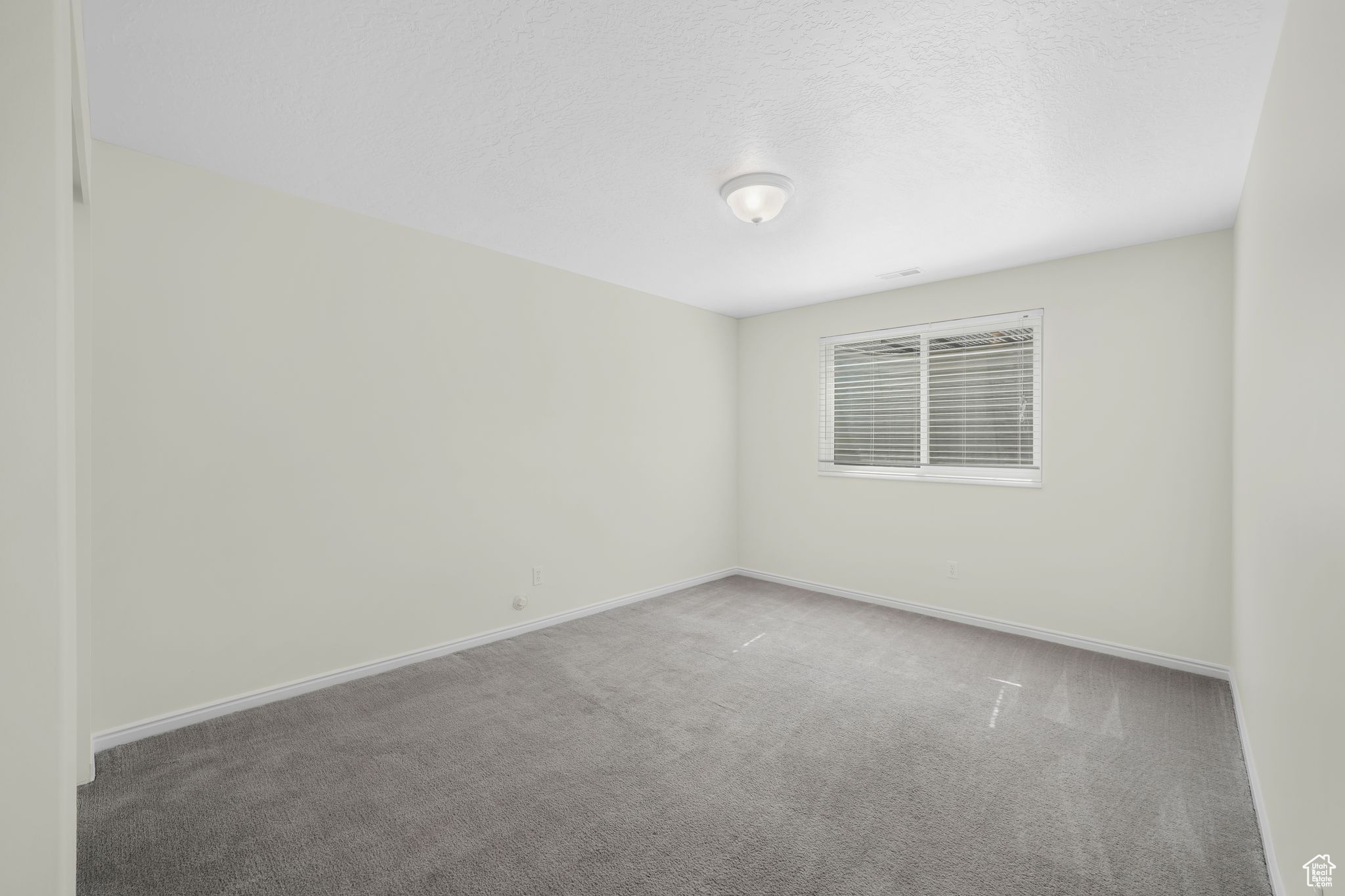 FOX POINTE - Residential