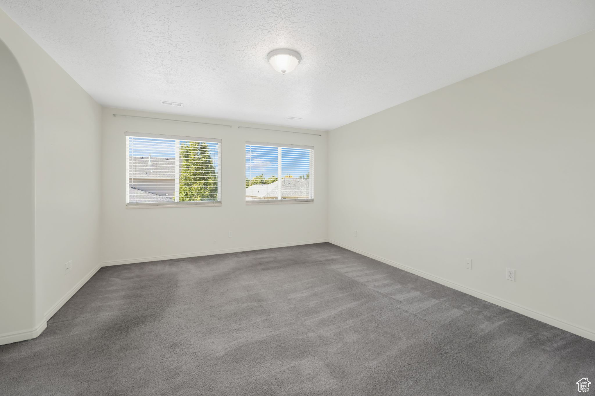 FOX POINTE - Residential