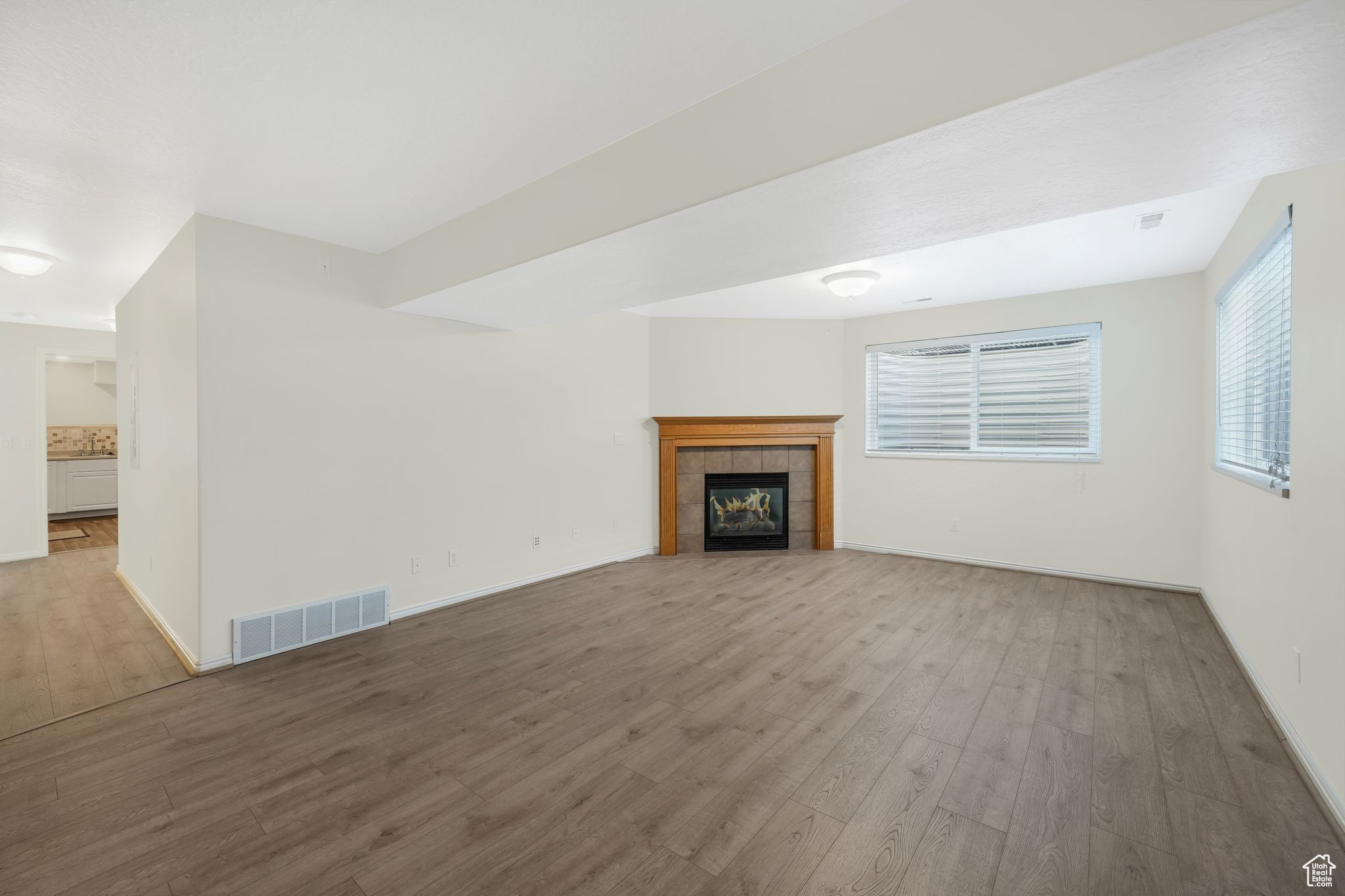 FOX POINTE - Residential