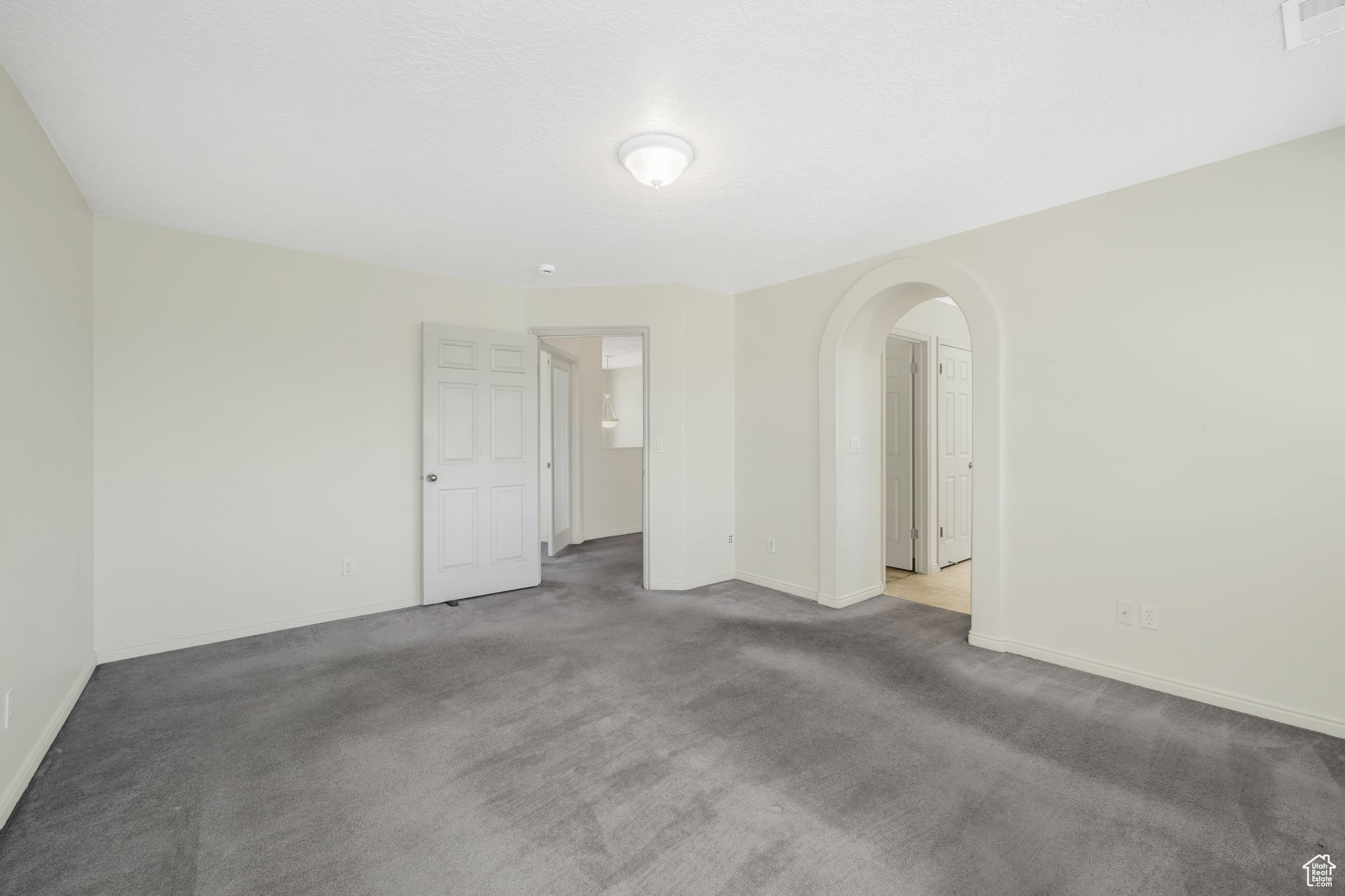 FOX POINTE - Residential