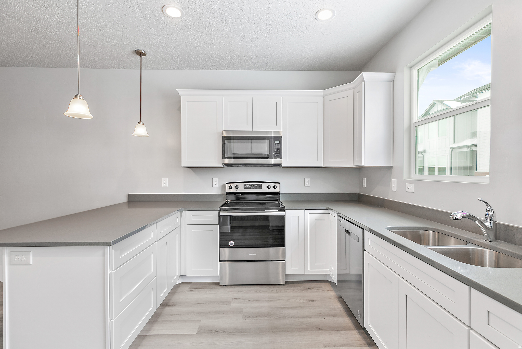 GARDNER POINT - Residential