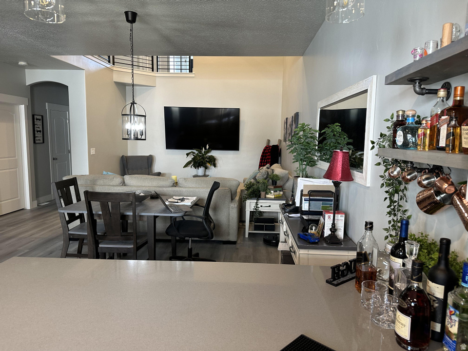 GARDNER POINT - Residential