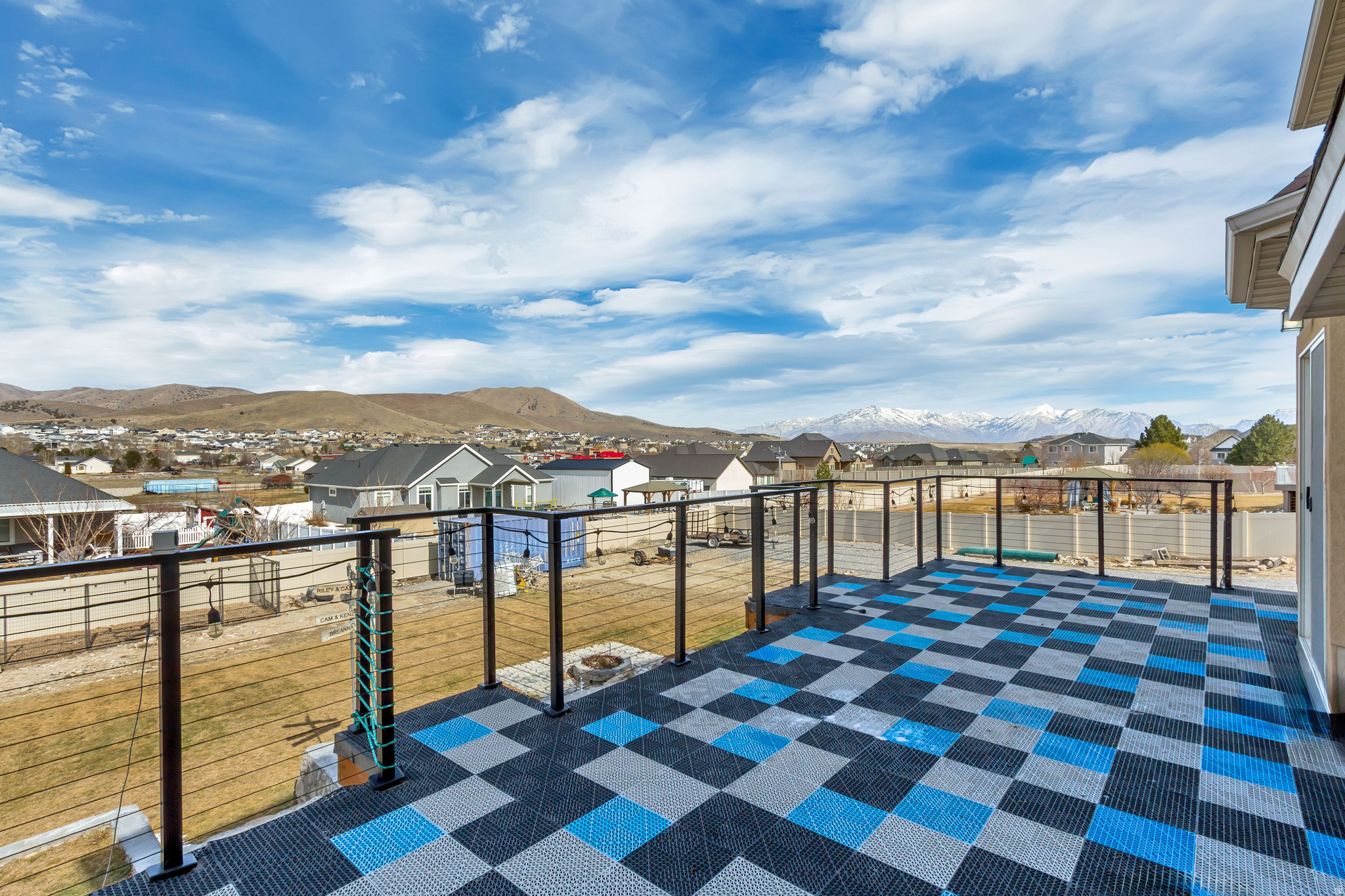 WESTVIEW - Residential