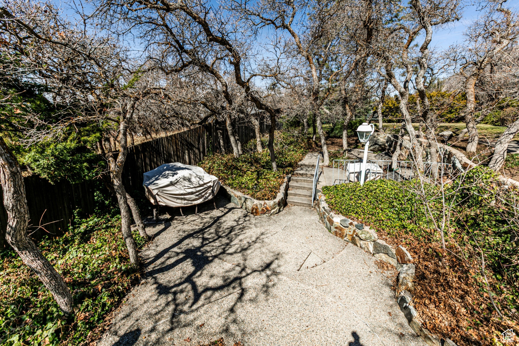 Centerville, Utah 84014, United States, 4 Bedrooms Bedrooms, ,2 BathroomsBathrooms,Residential,Pending,86397