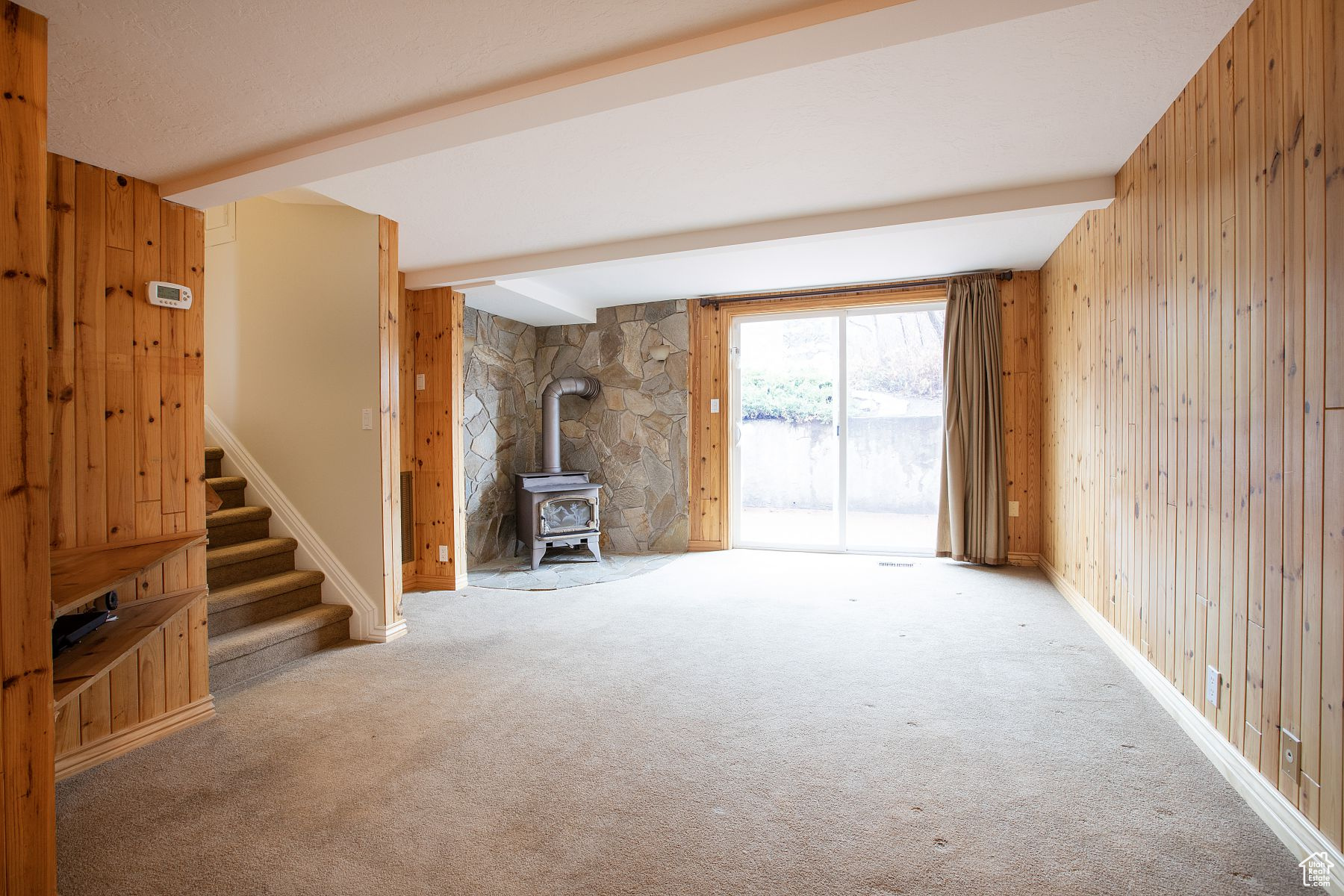 Centerville, Utah 84014, United States, 4 Bedrooms Bedrooms, ,2 BathroomsBathrooms,Residential,Pending,86397