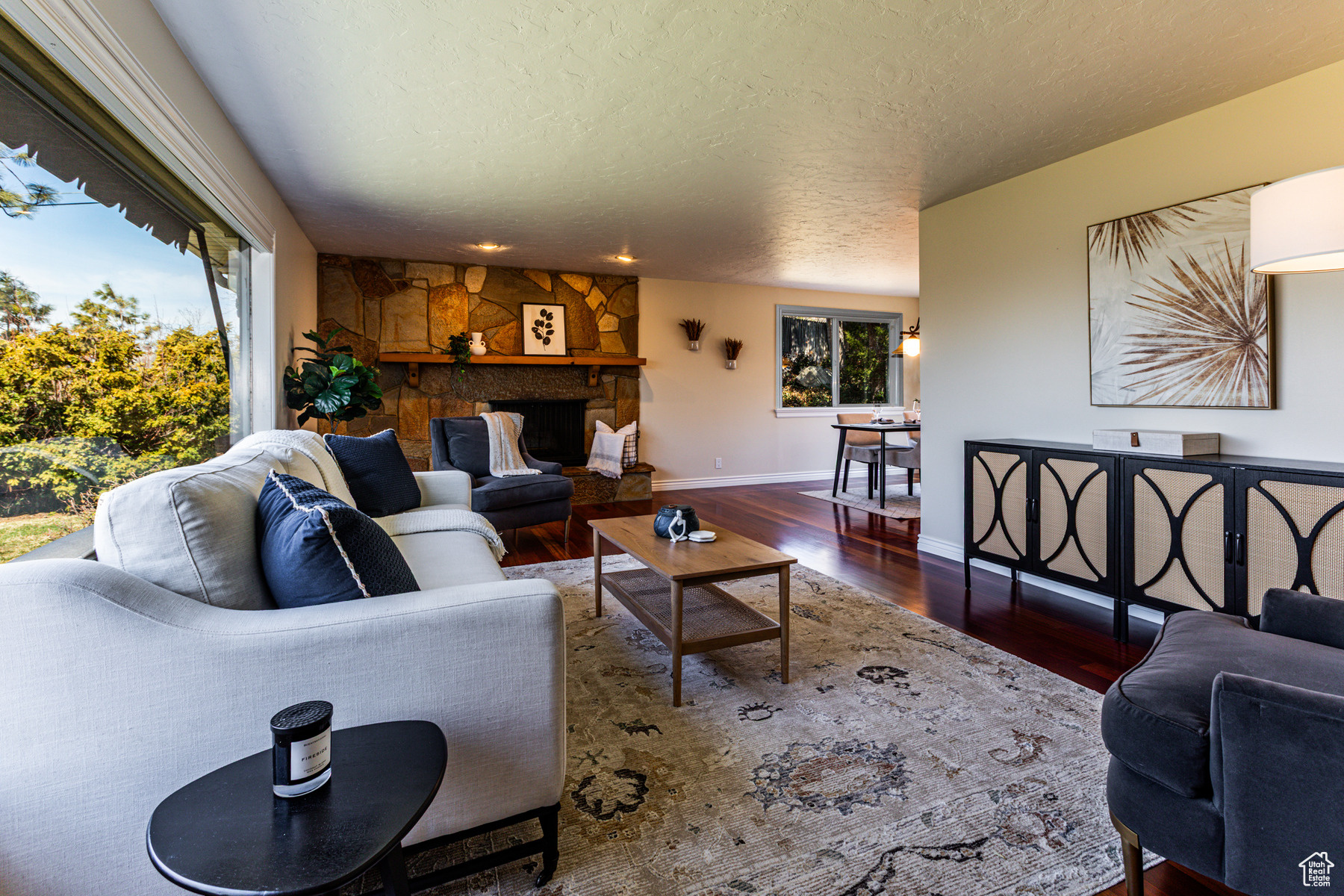 Centerville, Utah 84014, United States, 4 Bedrooms Bedrooms, ,2 BathroomsBathrooms,Residential,Pending,86397