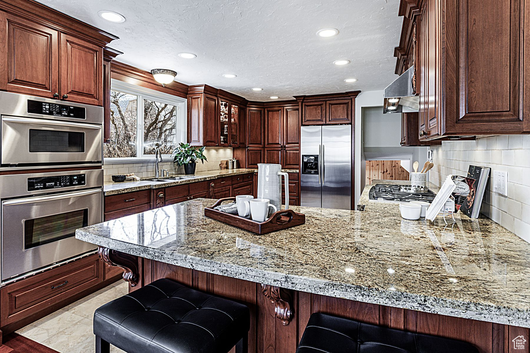 Centerville, Utah 84014, United States, 4 Bedrooms Bedrooms, ,2 BathroomsBathrooms,Residential,Pending,86397