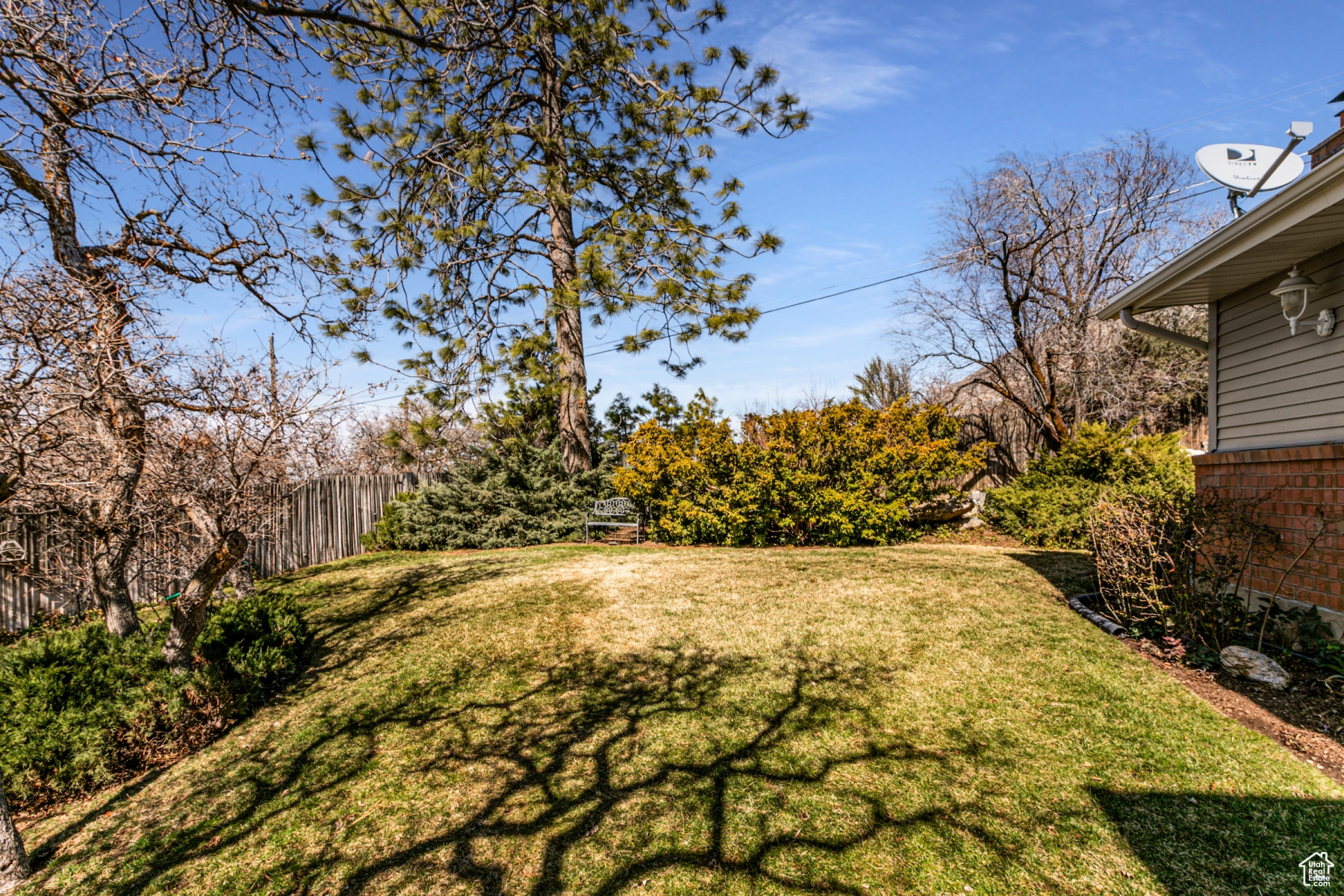 Centerville, Utah 84014, United States, 4 Bedrooms Bedrooms, ,2 BathroomsBathrooms,Residential,Pending,86397