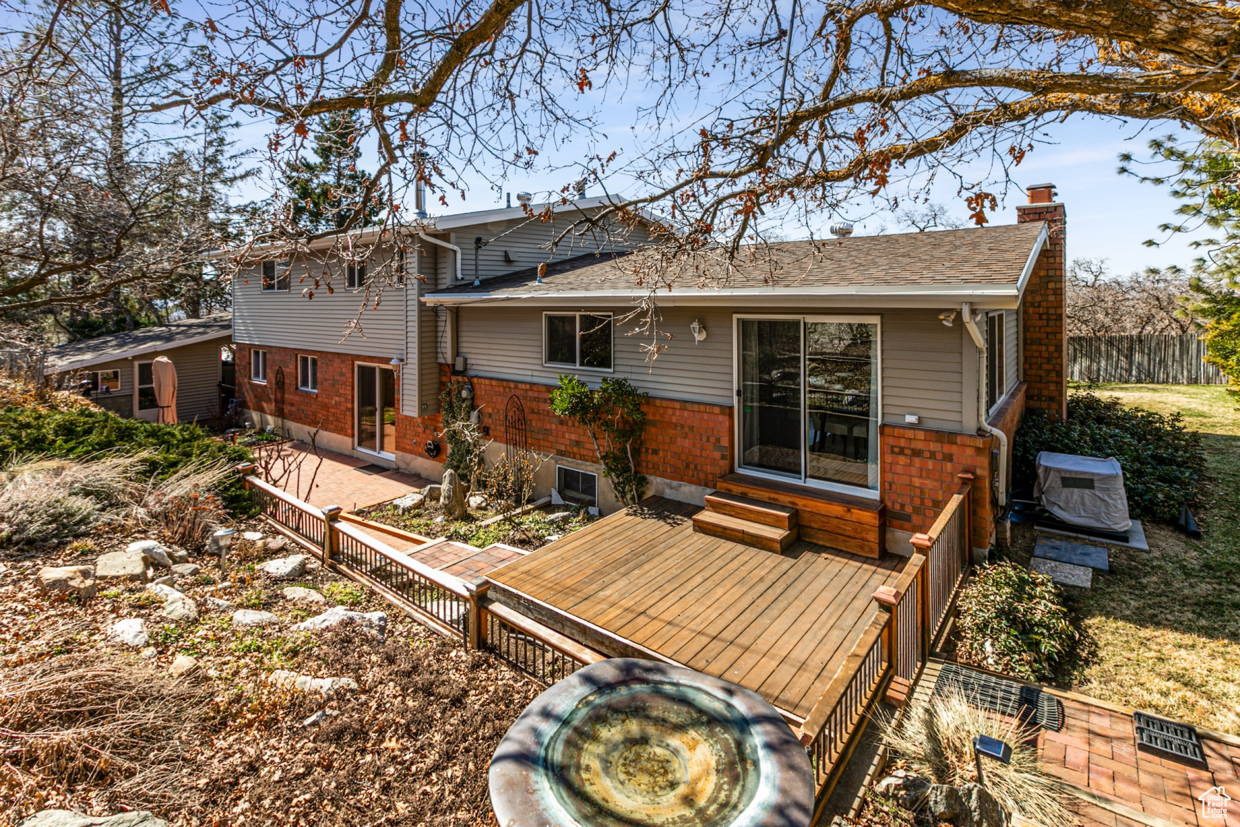 Centerville, Utah 84014, United States, 4 Bedrooms Bedrooms, ,2 BathroomsBathrooms,Residential,Pending,86397