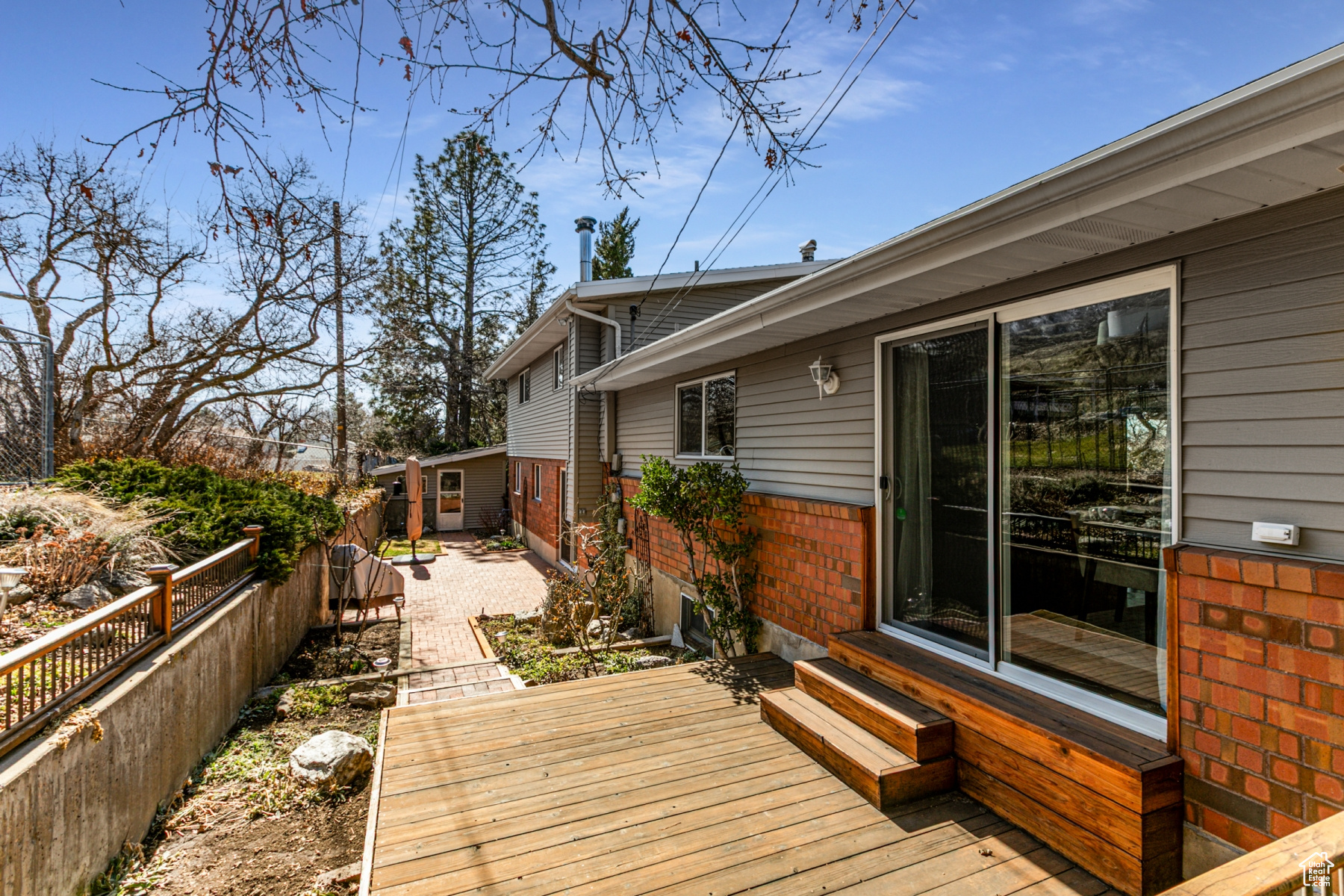 Centerville, Utah 84014, United States, 4 Bedrooms Bedrooms, ,2 BathroomsBathrooms,Residential,Pending,86397