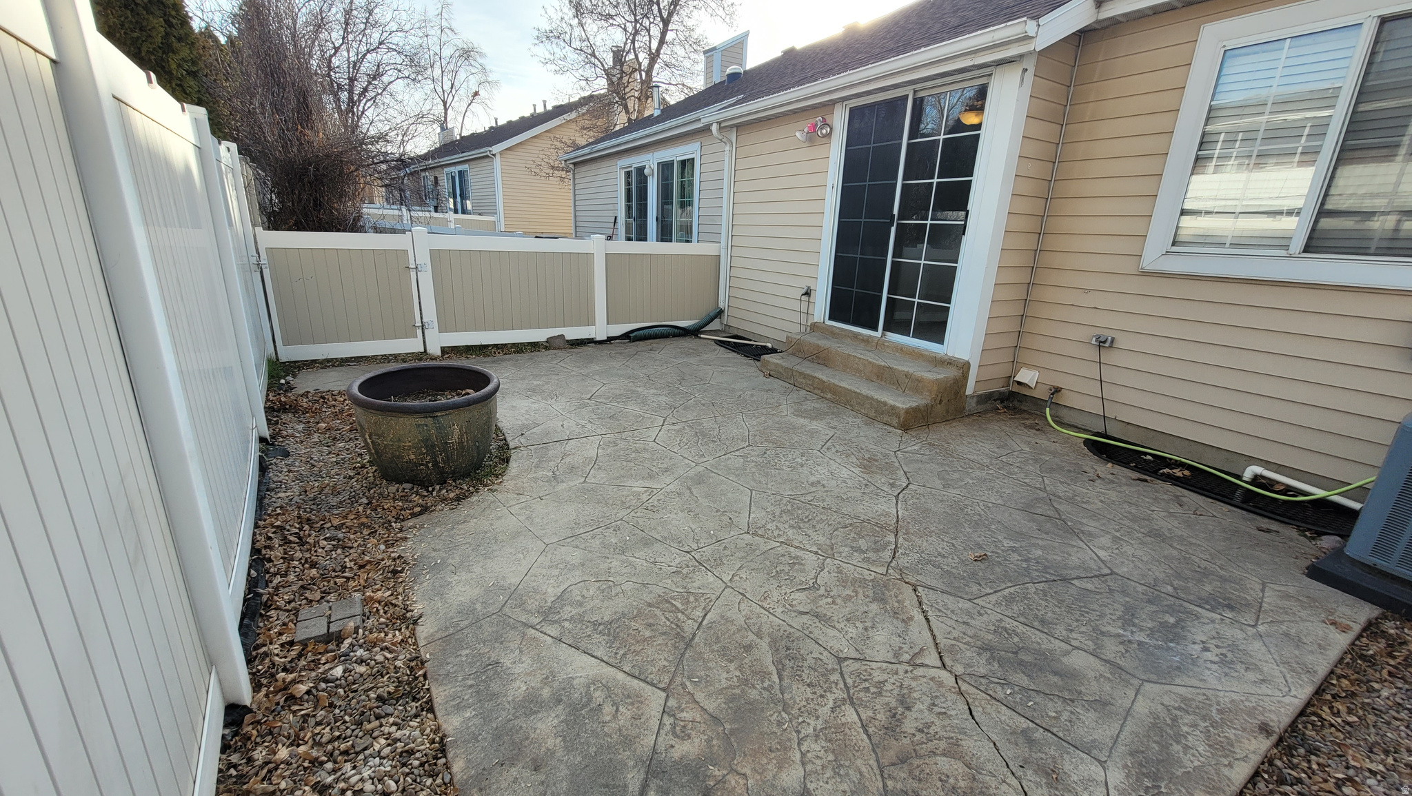 PLUM TREE - Residential