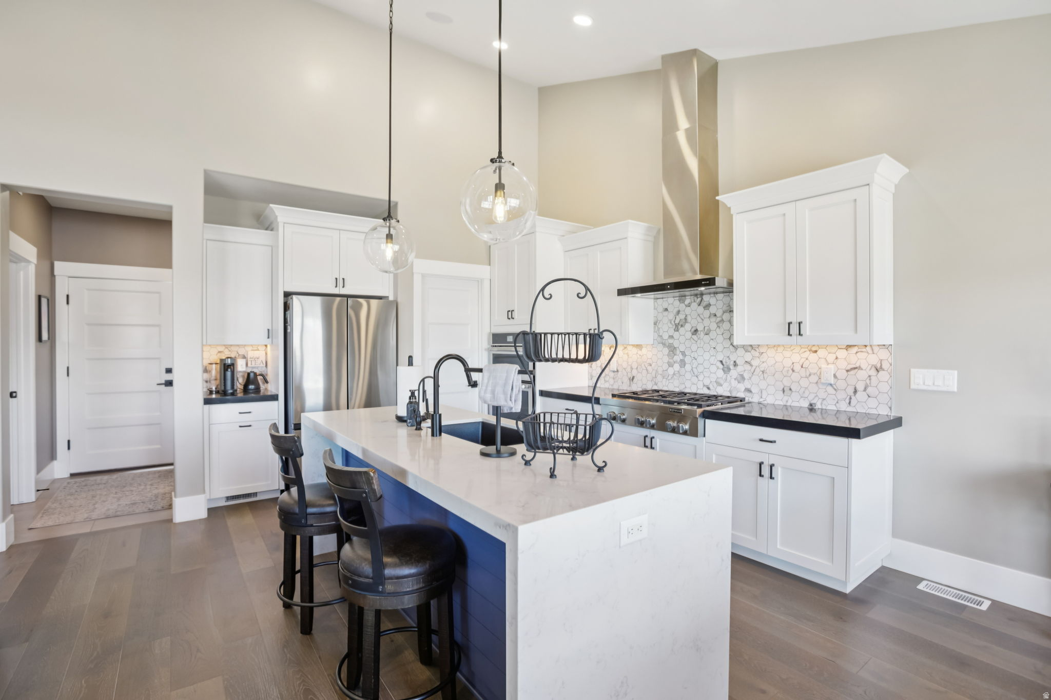 SHORELINE - Residential