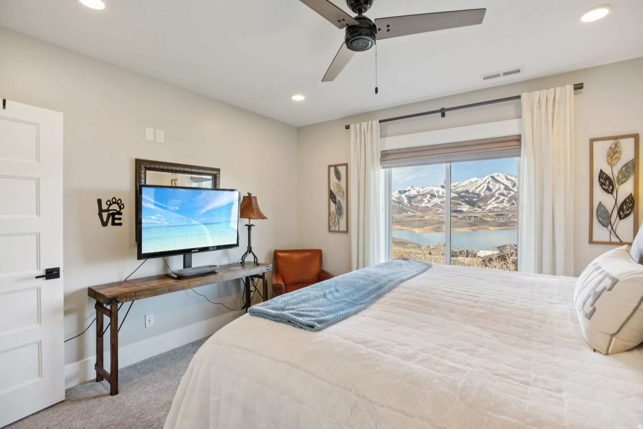 SHORELINE - Residential