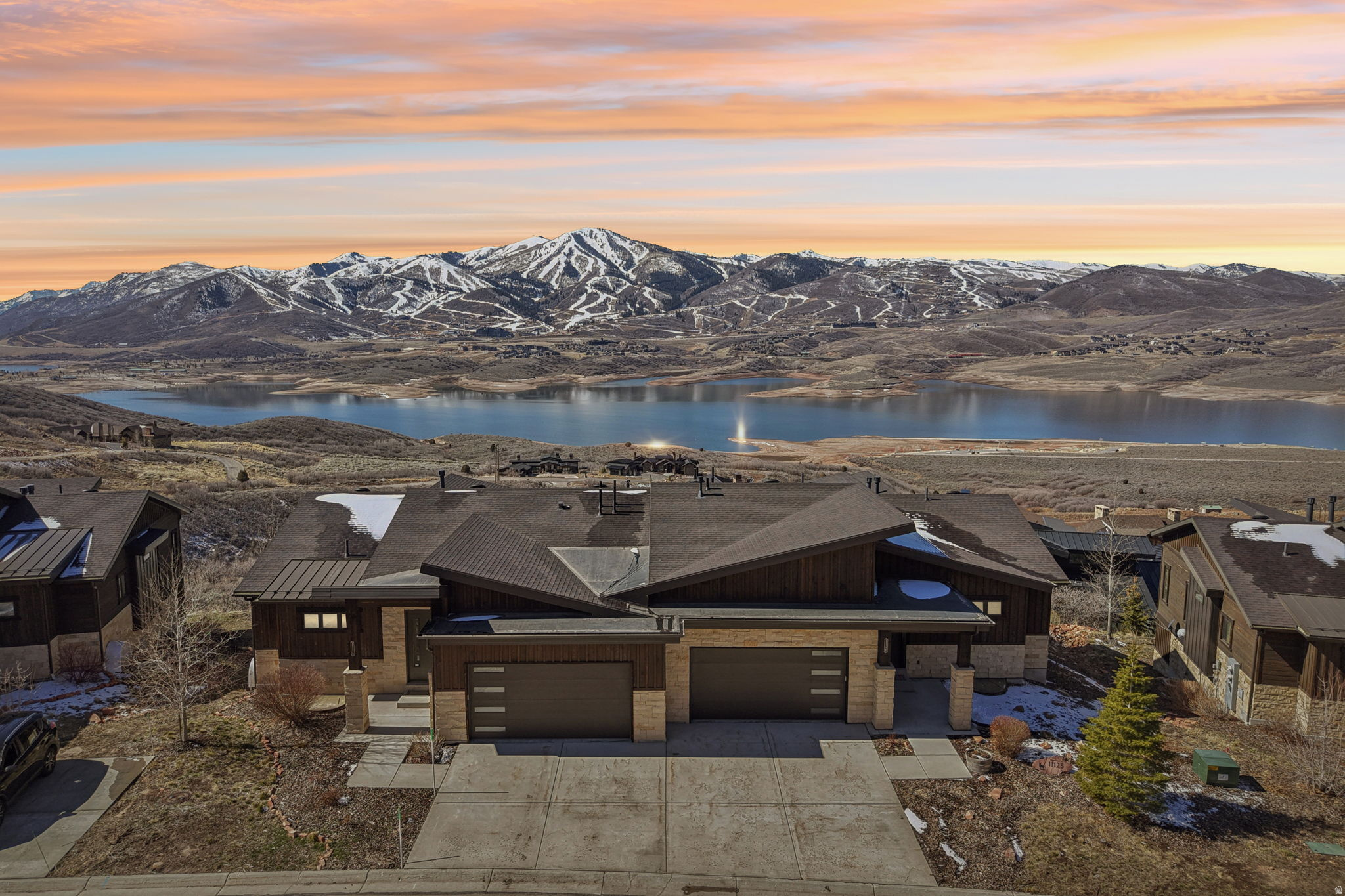 SHORELINE - Residential