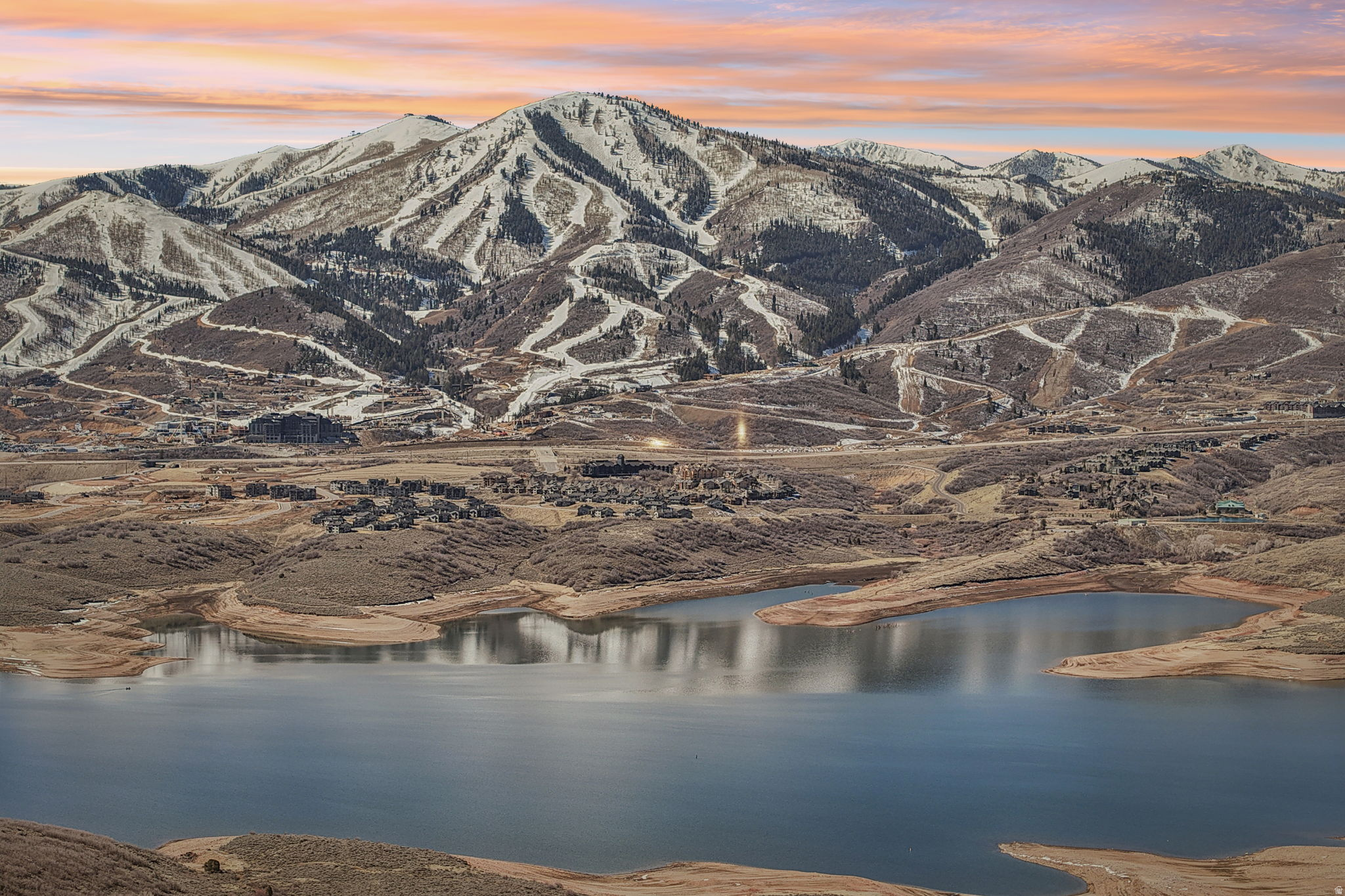 SHORELINE - Residential