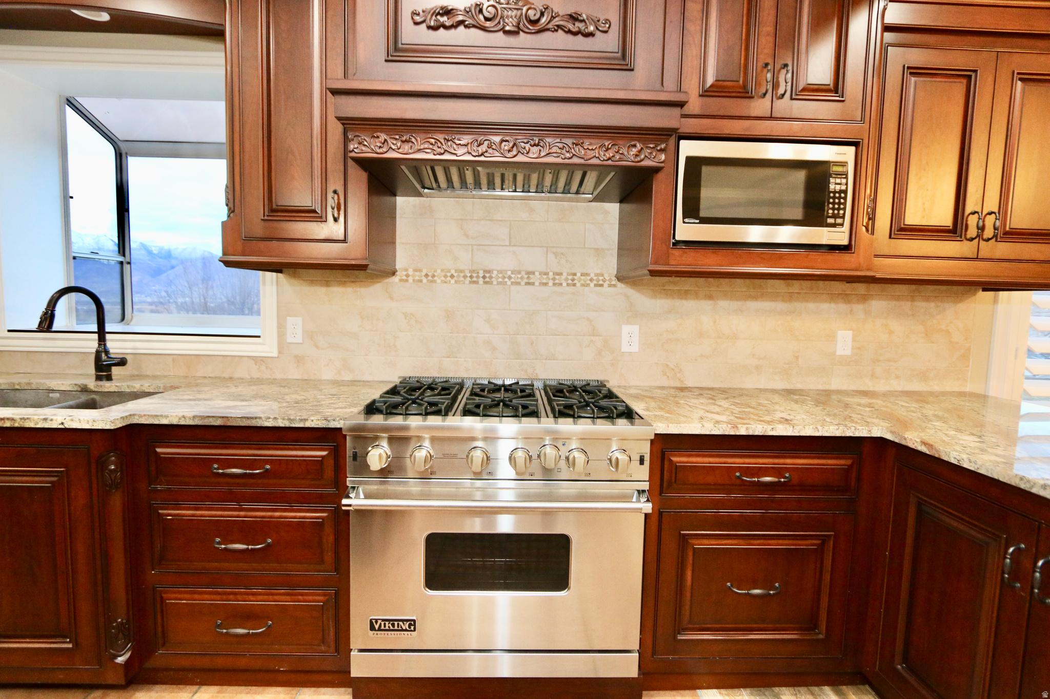 VALLEY HILLS ESTATES - Residential