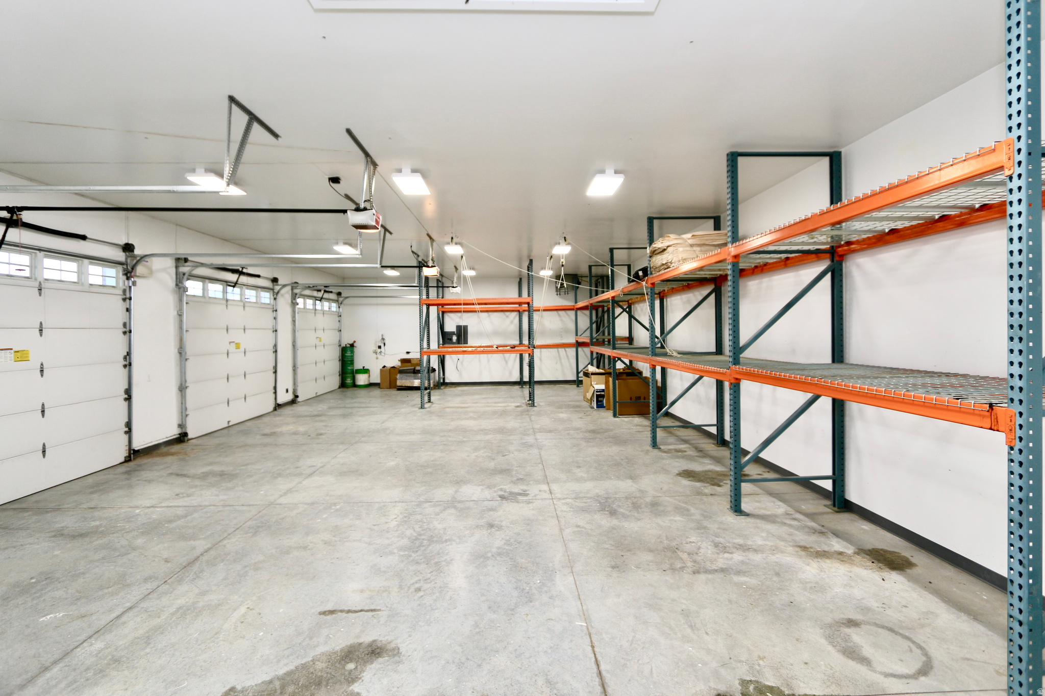 VALLEY HILLS ESTATES - Residential