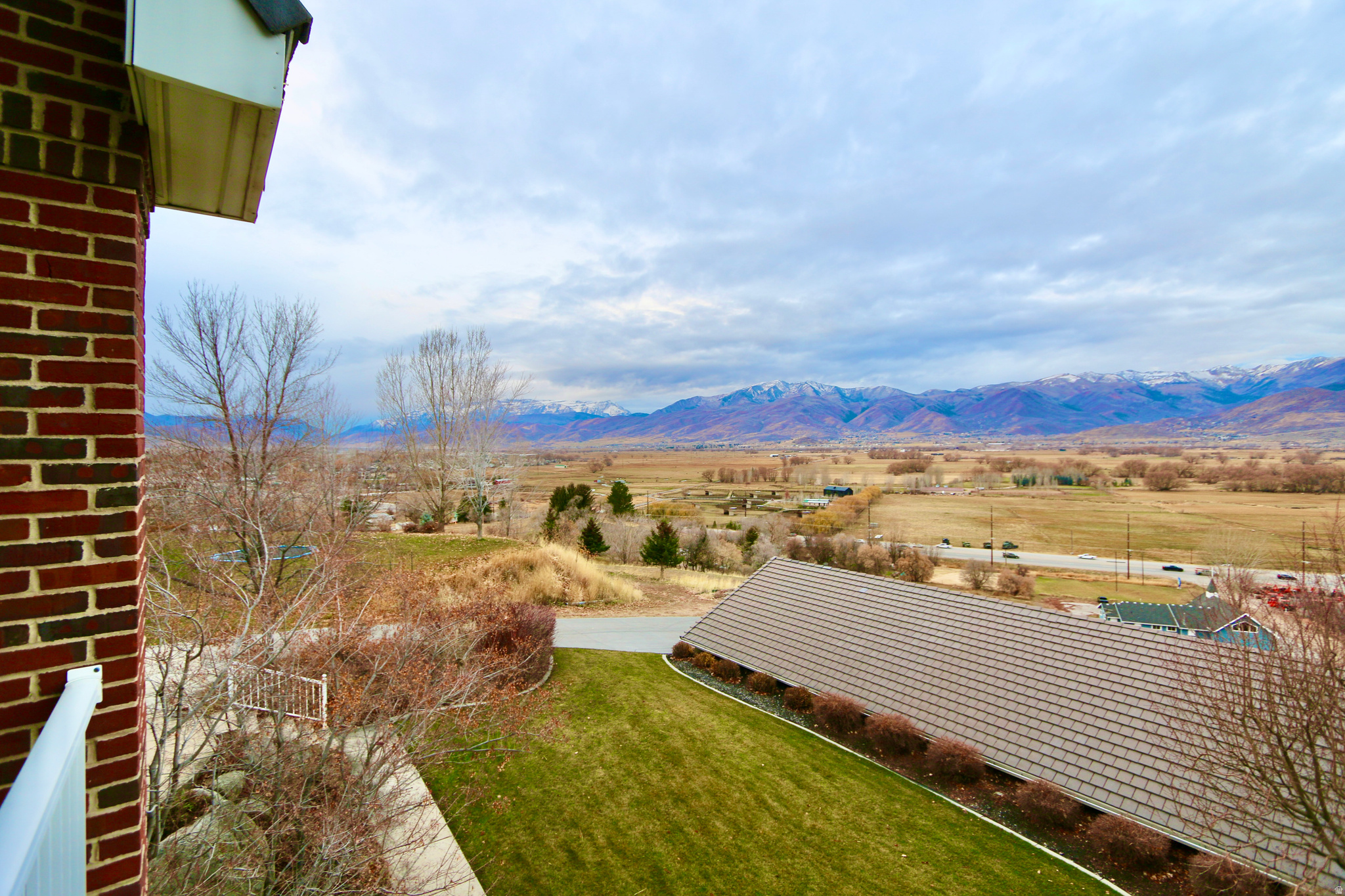 VALLEY HILLS ESTATES - Residential