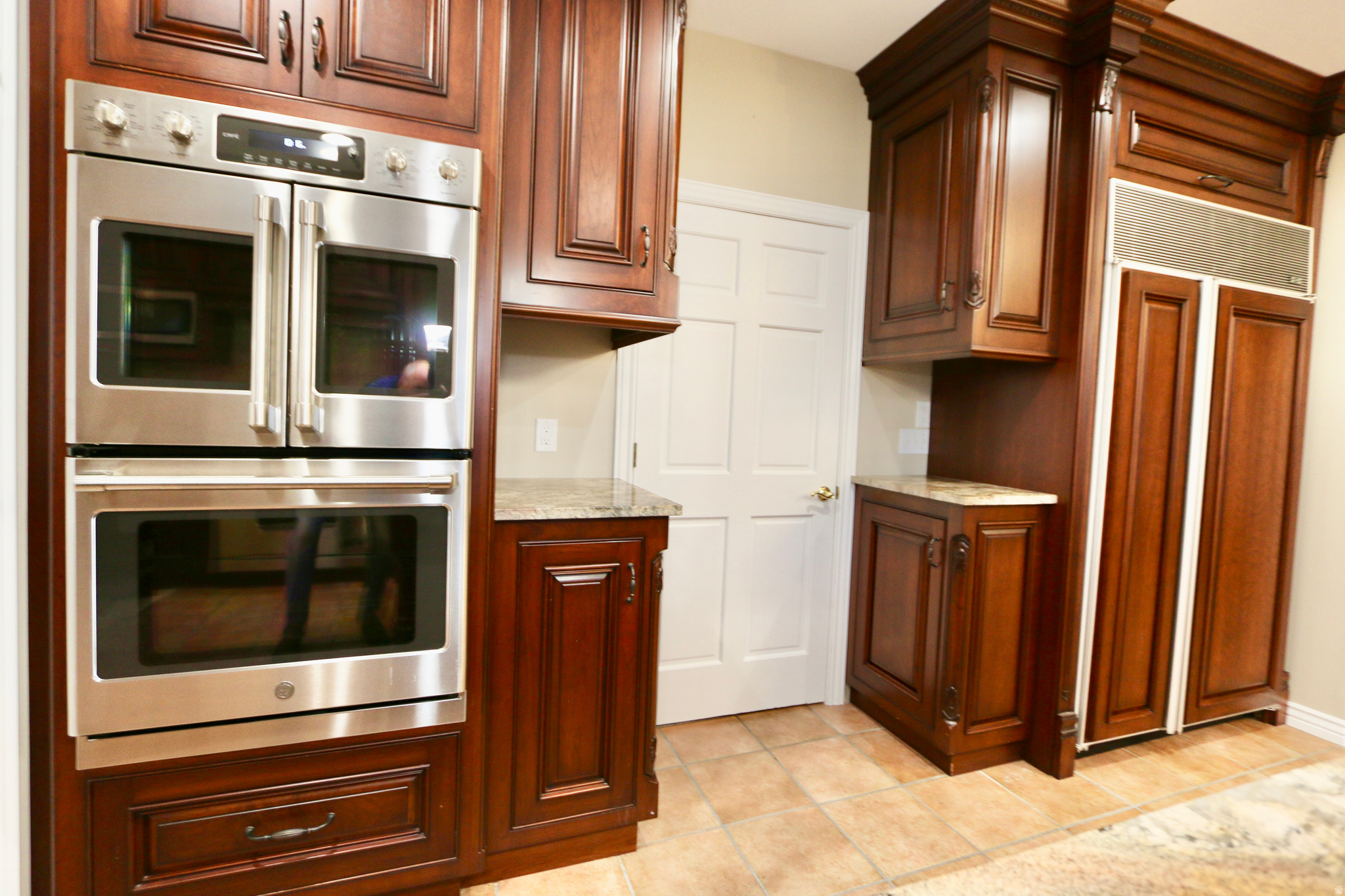 VALLEY HILLS ESTATES - Residential