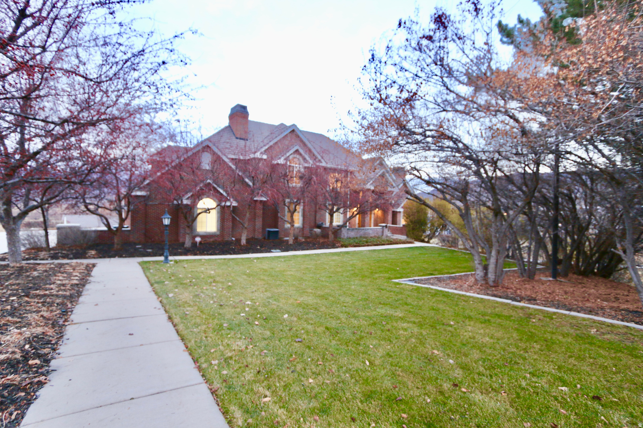 VALLEY HILLS ESTATES - Residential