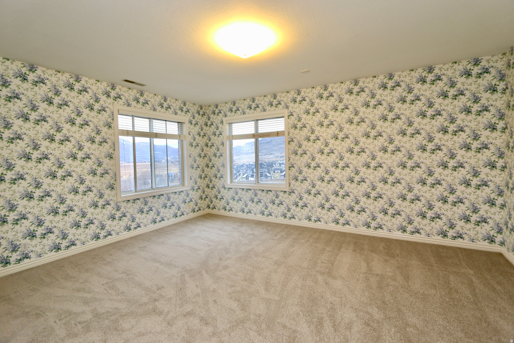 VALLEY HILLS ESTATES - Residential