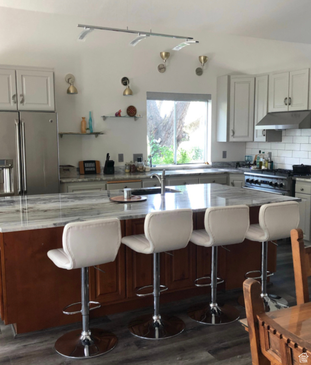 4552 N Wedgewood Dr, Cedar Hills, Utah image 6