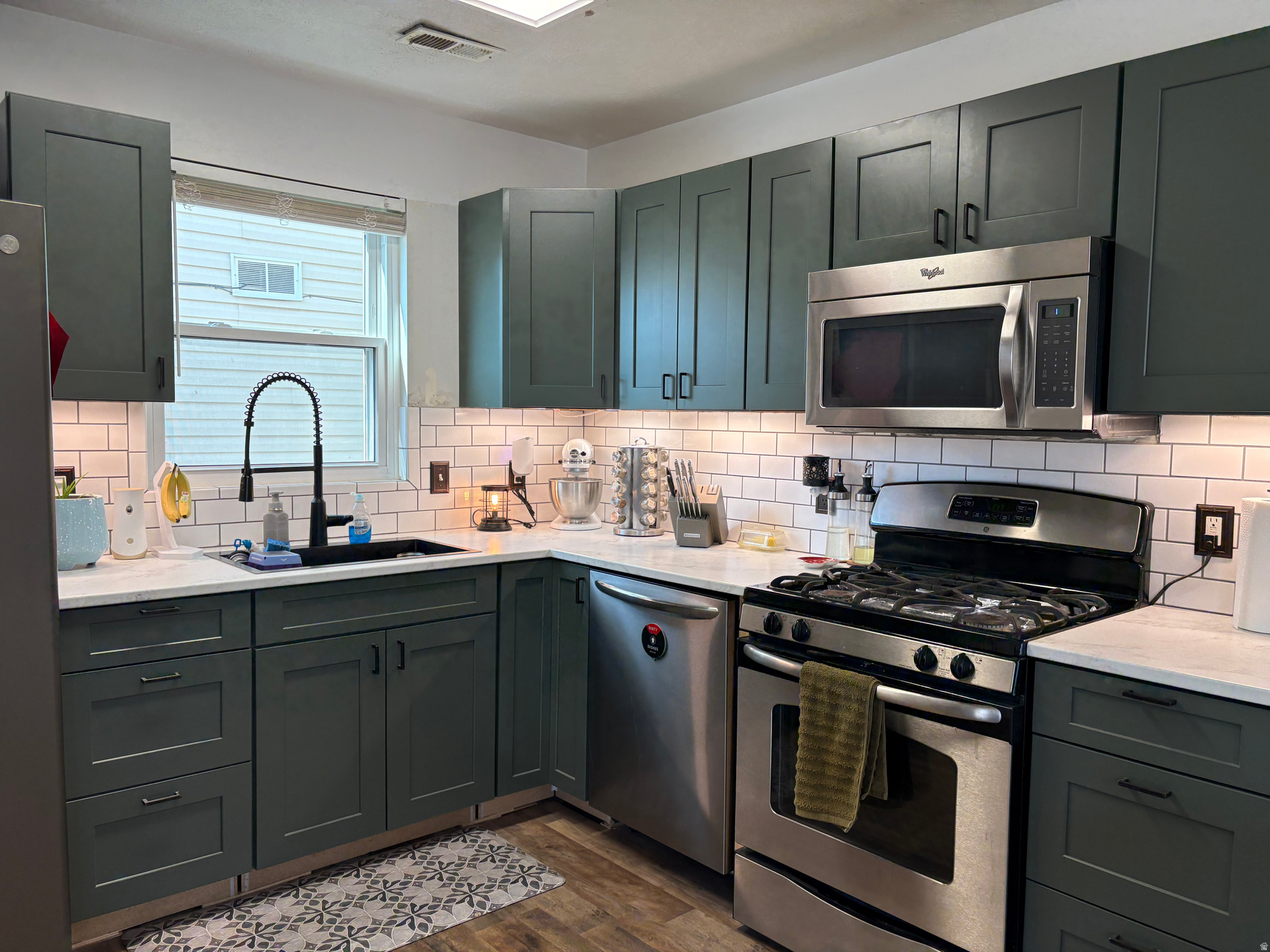 KELVIN GROVE - Residential