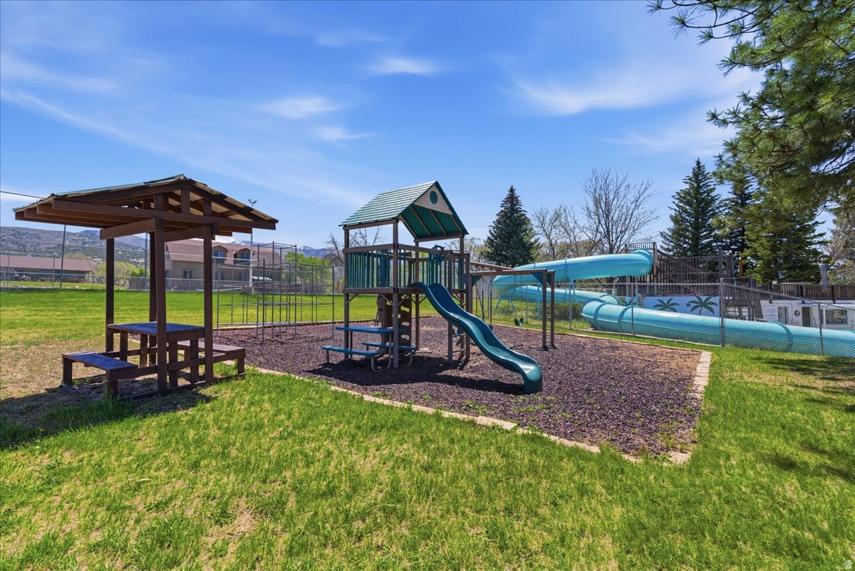SKYLINE MOUNTAIN RESORT - Residential