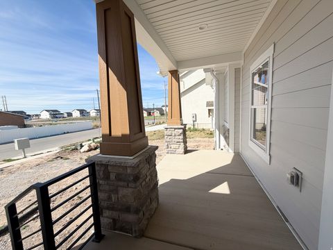 Tiny photo for 3610 S MACY LN, West Haven, UT 84401 (MLS # 2146630)