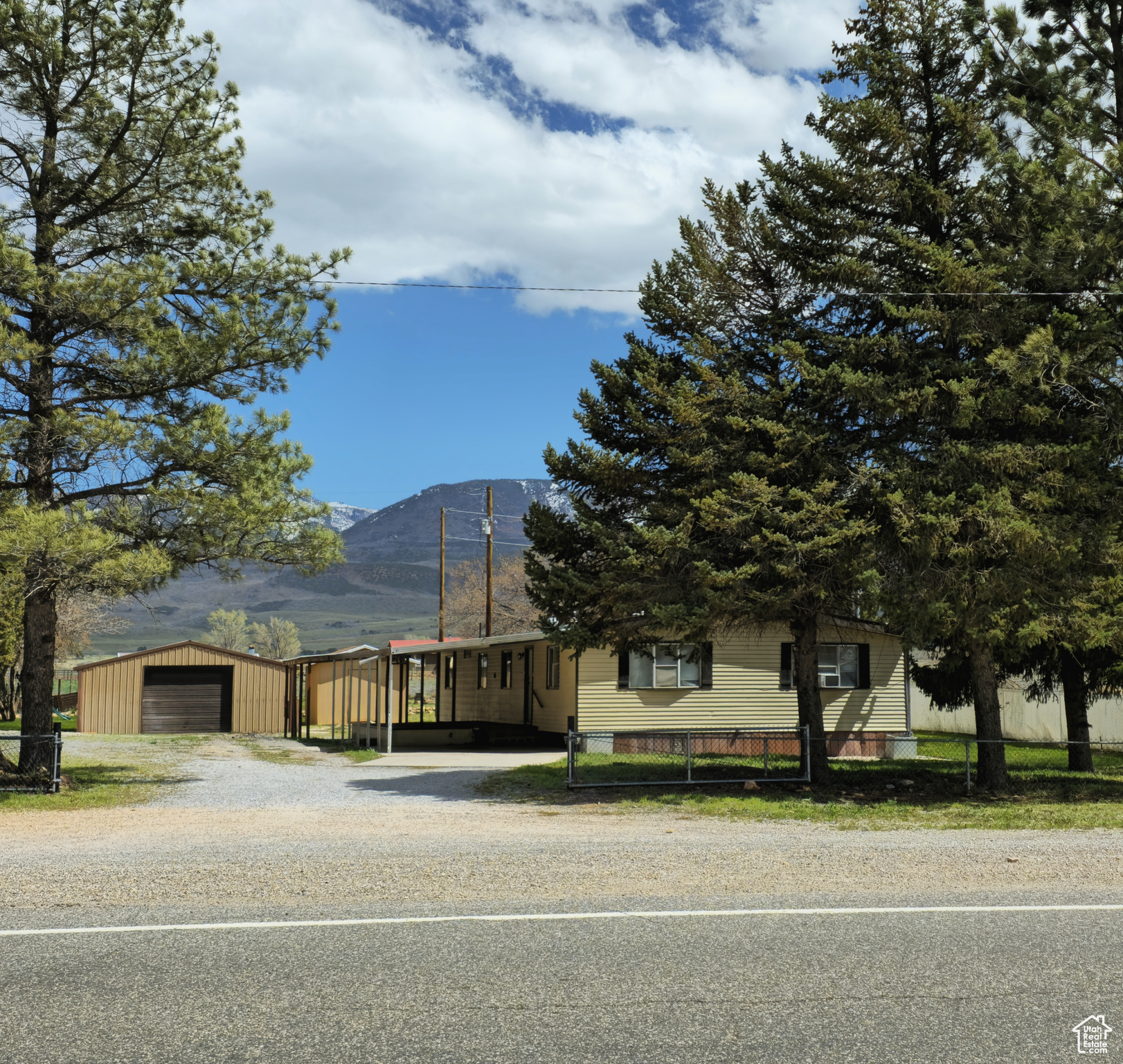 209 S Main, Meadow, Utah image 1