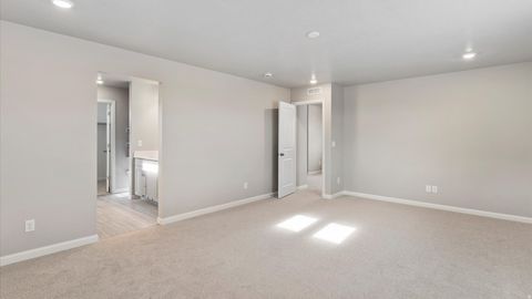 Tiny photo for 315 E KANAB CREEK DR, Saratoga Springs, UT 84045 (MLS # 2141175)