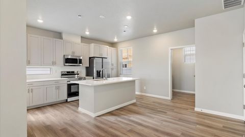 Tiny photo for 315 E KANAB CREEK DR, Saratoga Springs, UT 84045 (MLS # 2141175)
