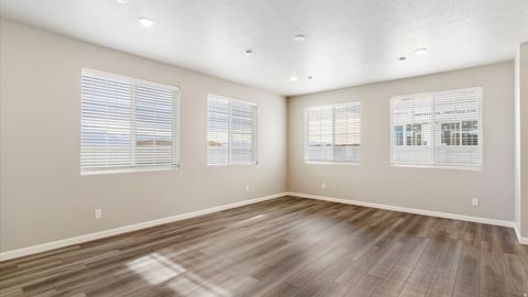 Tiny photo for 315 E KANAB CREEK DR, Saratoga Springs, UT 84045 (MLS # 2141175)