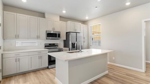 Tiny photo for 315 E KANAB CREEK DR, Saratoga Springs, UT 84045 (MLS # 2141175)