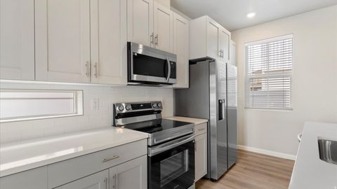 Tiny photo for 315 E KANAB CREEK DR, Saratoga Springs, UT 84045 (MLS # 2141175)